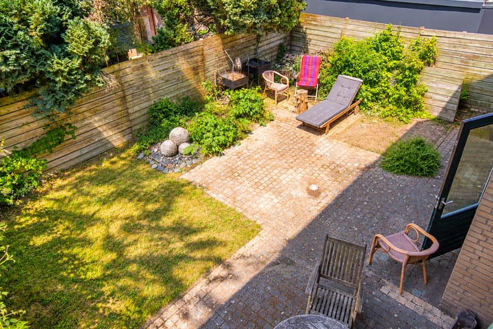 Tussenwoning te koop: Plesmanstraat 10, Roermond