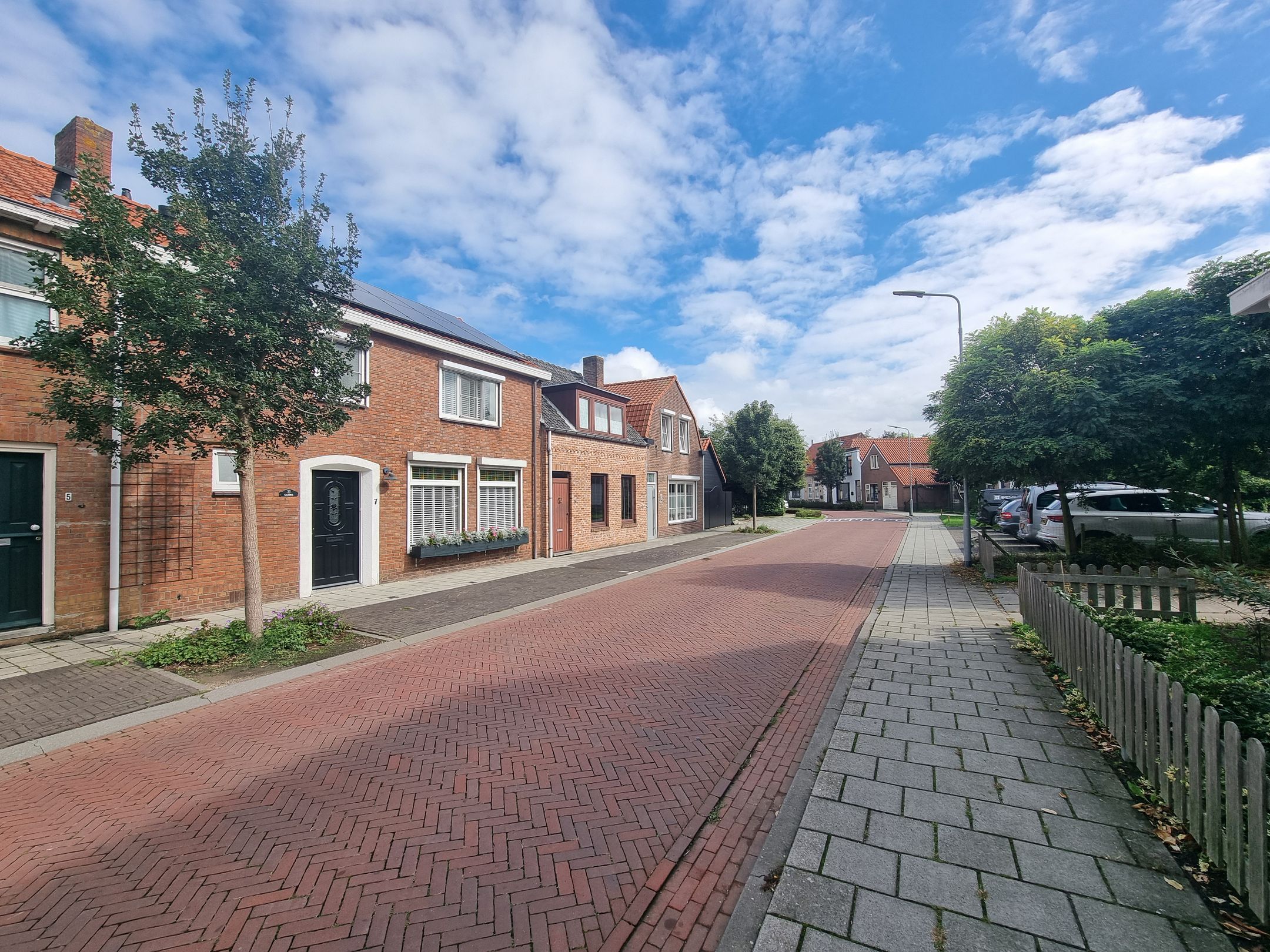 Photo 48 of Landstraat 7