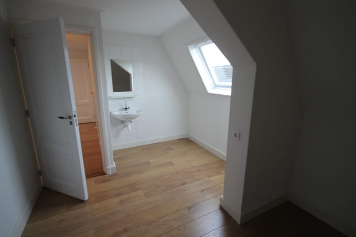 Foto 9 van Raadhuisstraat 57-A