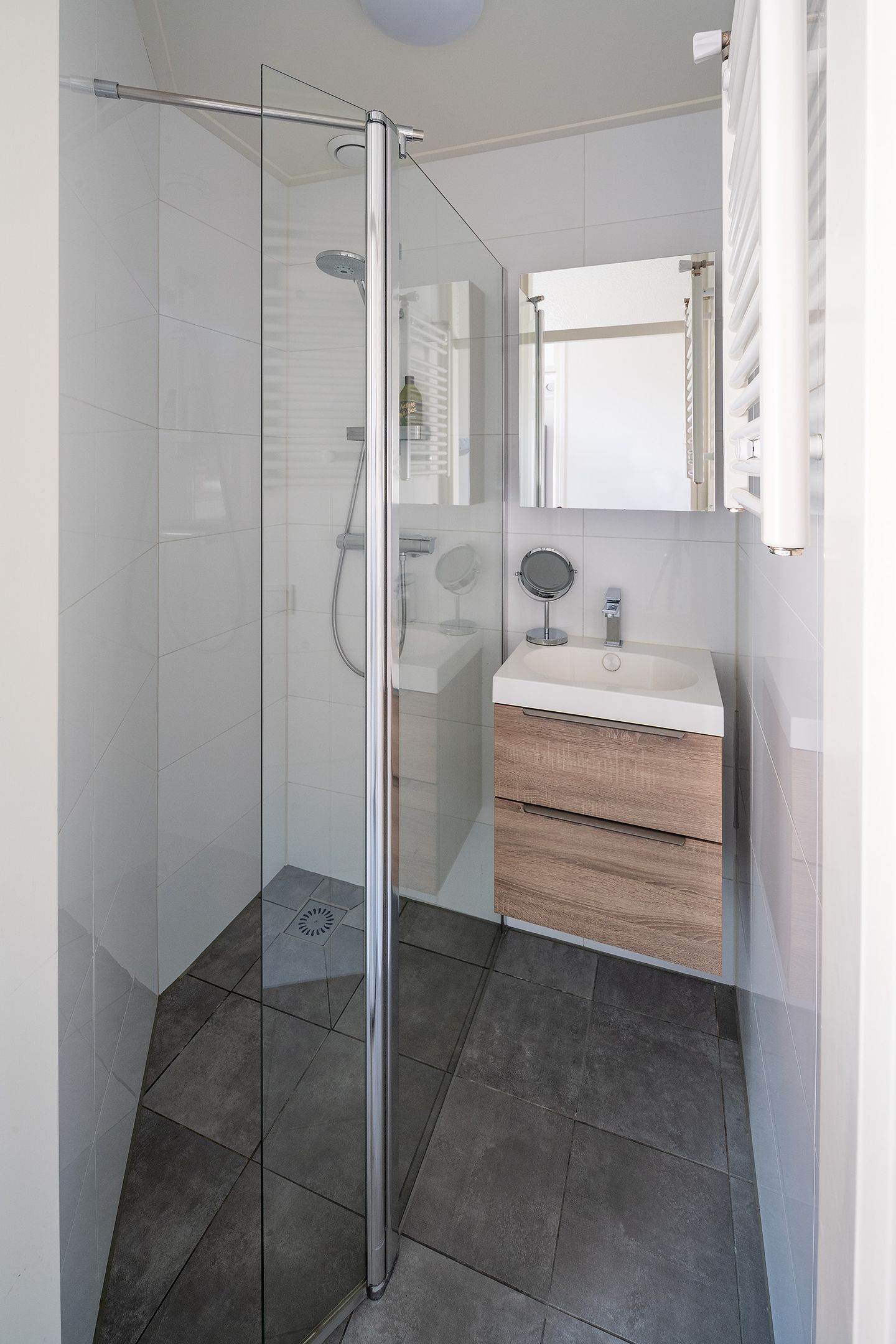 Photo 19 of Hangerad 30