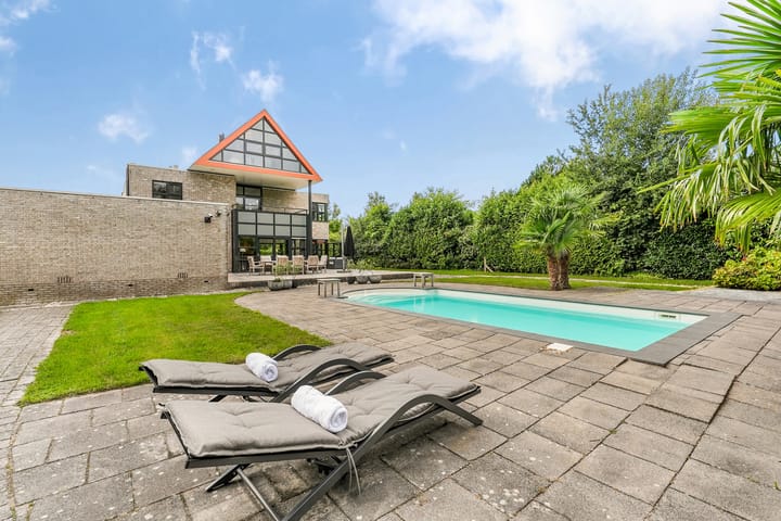 Vrijstaande woning te koop: Cronebos 5, Almere