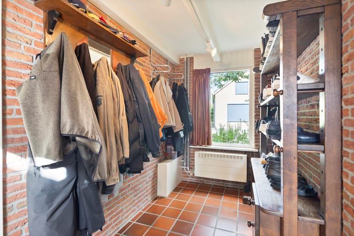 Vrijstaande woning te koop: Kerkstraat 75, Waarland