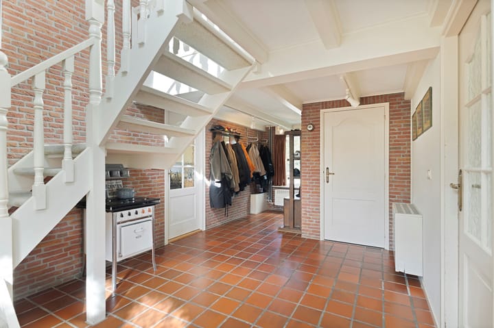 Vrijstaande woning te koop: Kerkstraat 75, Waarland
