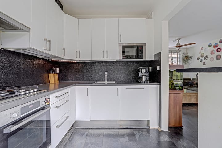 Hoekwoning te koop: Jacob Marisstraat 30, Zwijndrecht
