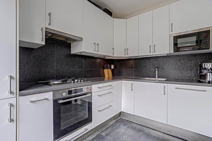 Hoekwoning te koop: Jacob Marisstraat 30, Zwijndrecht