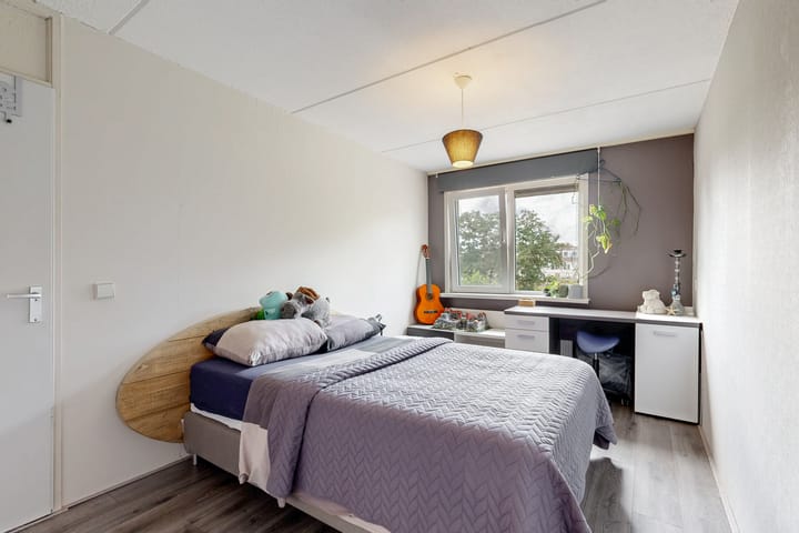 Tussenwoning te koop: Hoefblad 154, Zwaag