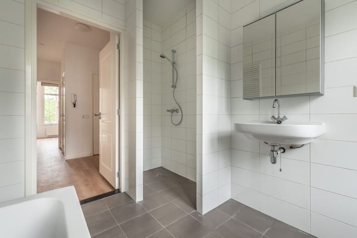 Appartement te huur: Admiraal De Ruijterweg 99-2, Amsterdam
