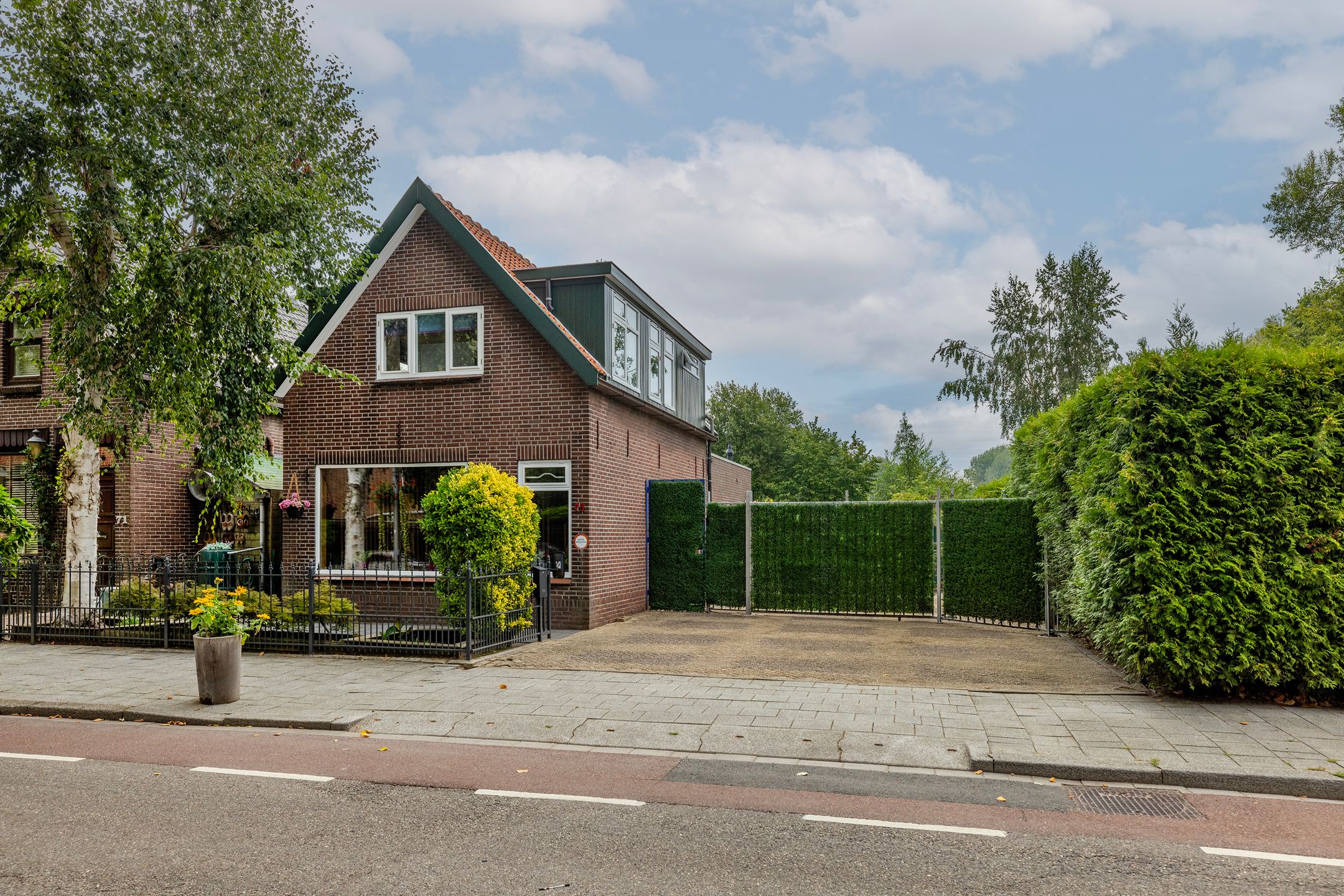 Koninginneweg 73 