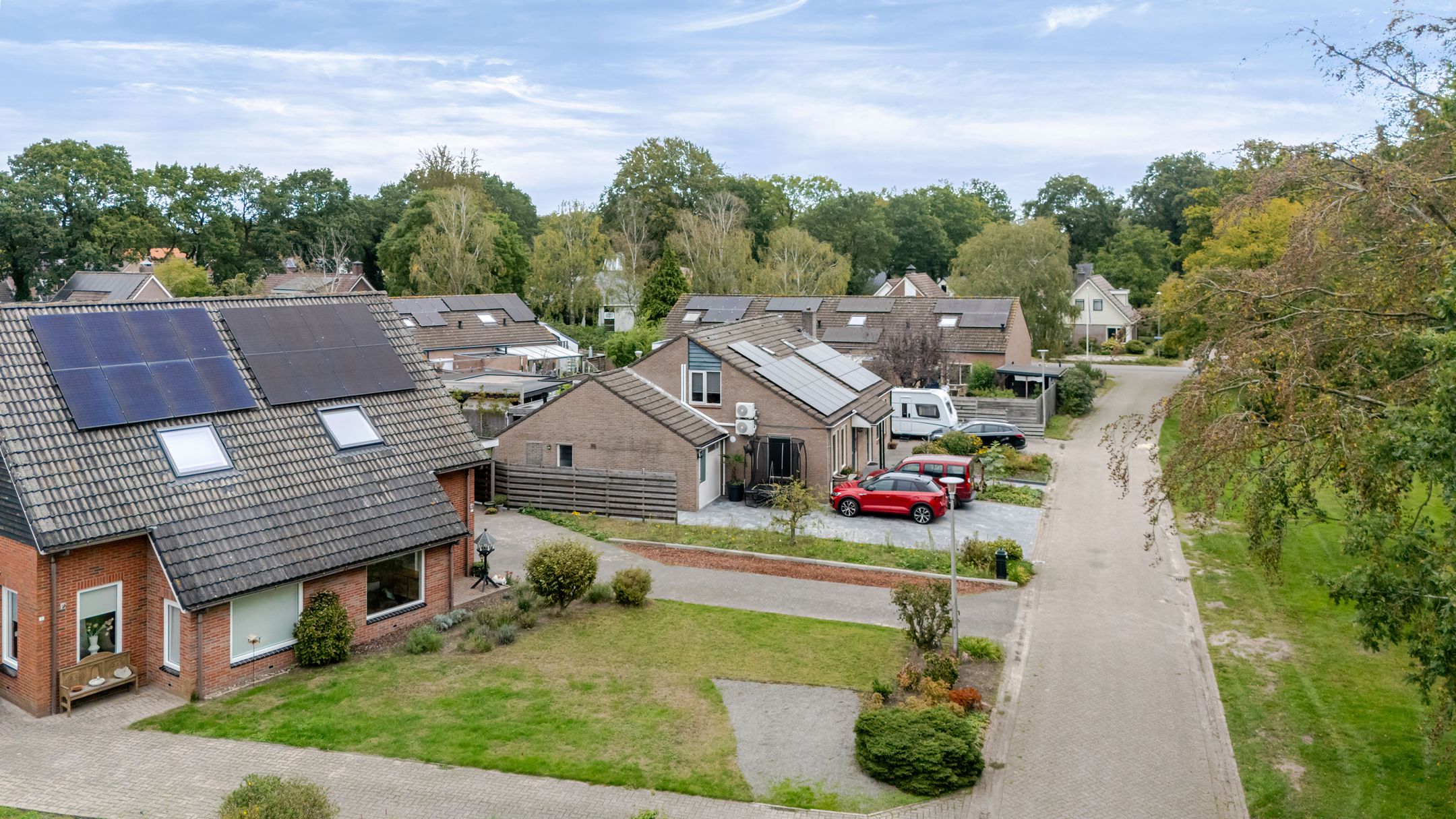 Foto 42 van Rhebruggenstraat 6