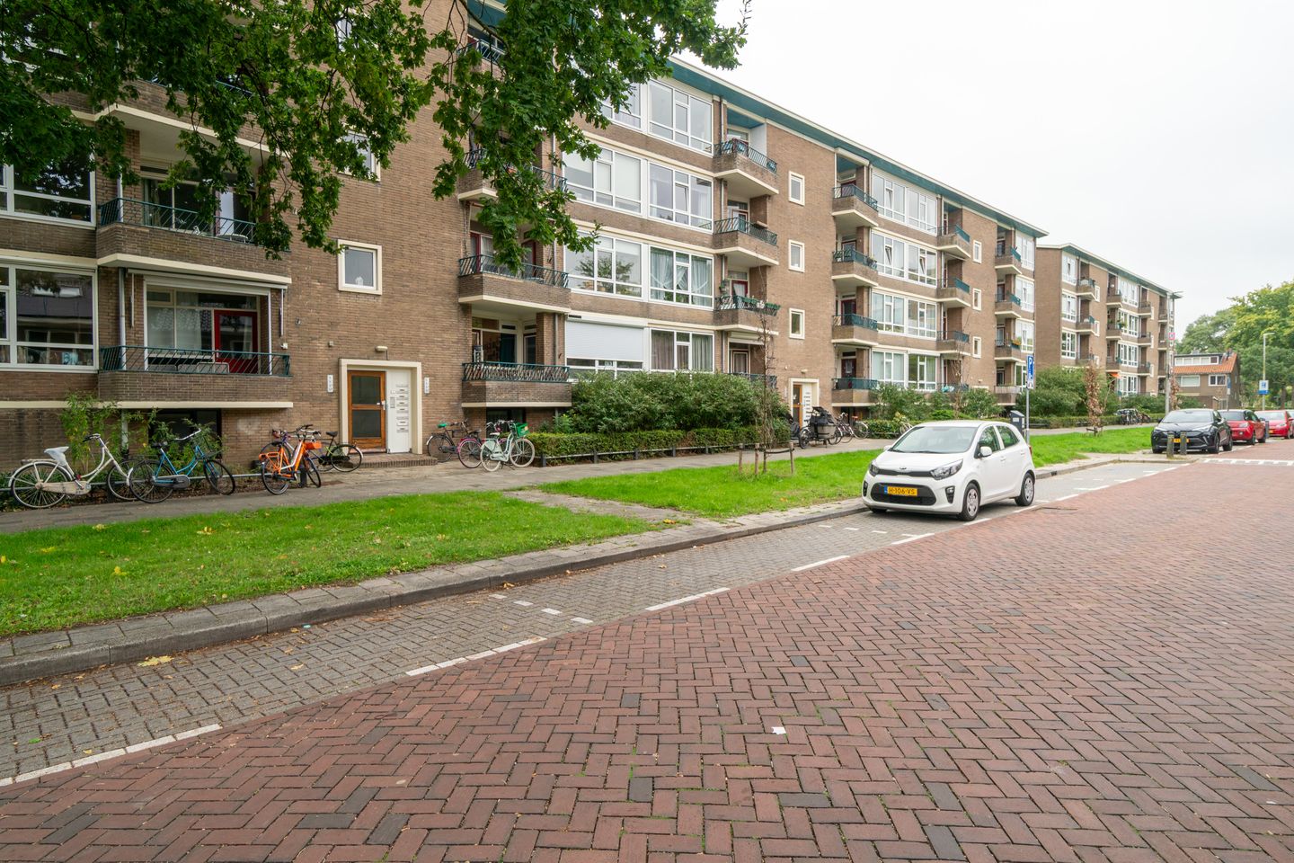 Foto 29 van Detmoldstraat 80-3