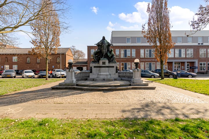 Appartement te koop: Emmaplein 87, 'S-Hertogenbosch