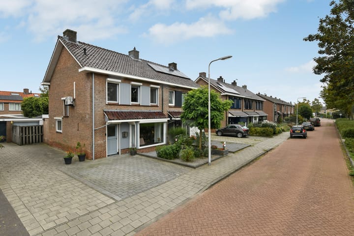 Foto 2 van Van Hallstraat 20
