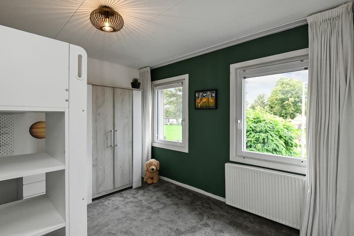 Twee-onder-één-kap te koop: Van Hallstraat 20, Elst (Ge)
