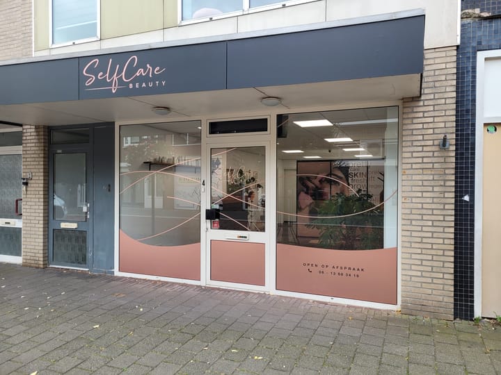 van Echtenstraat 4, Hoogeveen