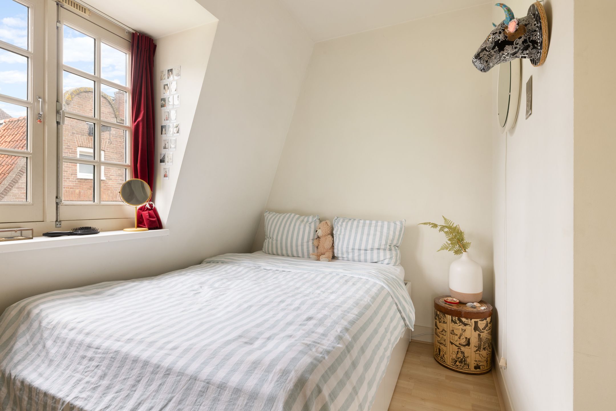 Foto 42 van Eerste Bloemdwarsstraat 18-A
