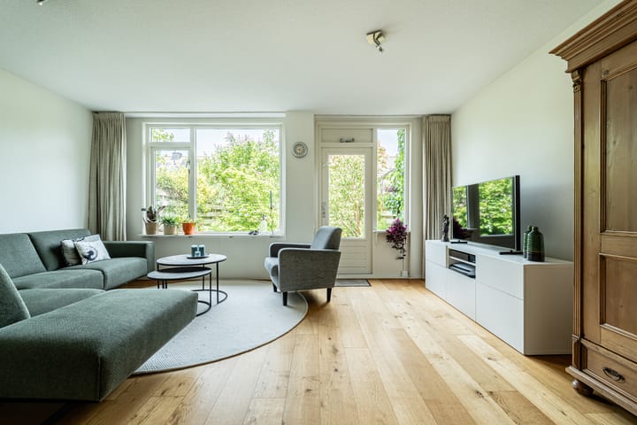 Tussenwoning te koop: Bolstralaan 69, Hoofddorp