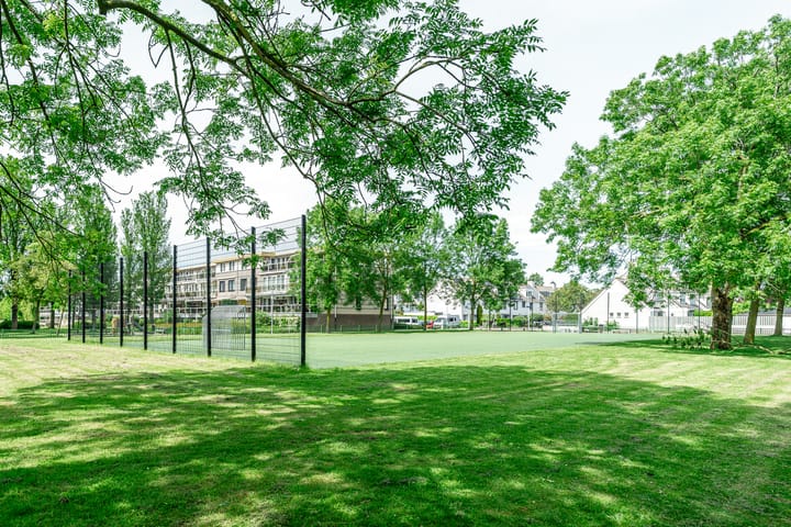 Tussenwoning te koop: Bolstralaan 69, Hoofddorp