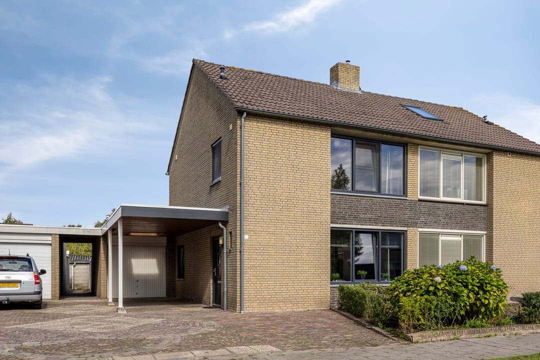 Foto 41 van Willem-Alexanderstraat 13