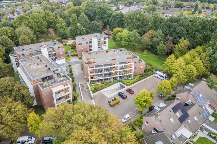 Foto 2 van Arnold van Rodelaan 81