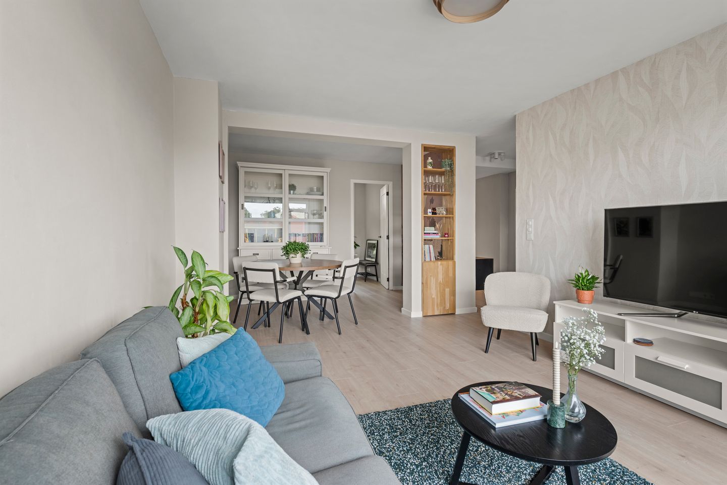 Photo 10 of Johan de Meesterstraat 29-B