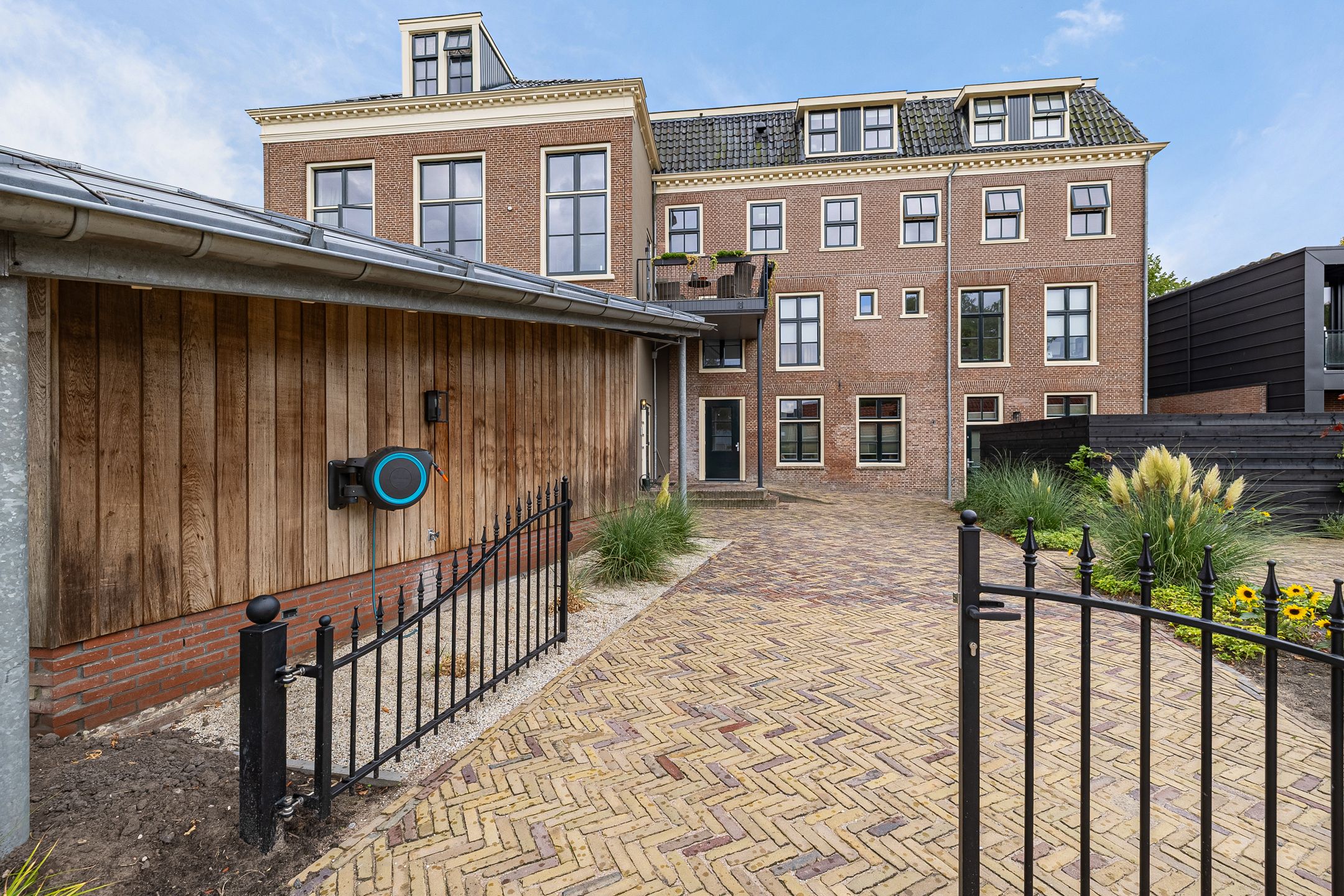 Photo 33 of Hoofdstraat 31-A