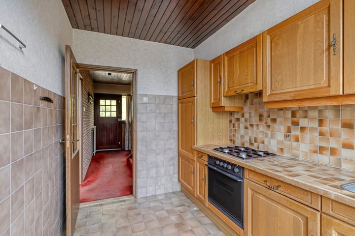 Tussenwoning te koop: Pieter Mondriaanlaan 32, Woerden