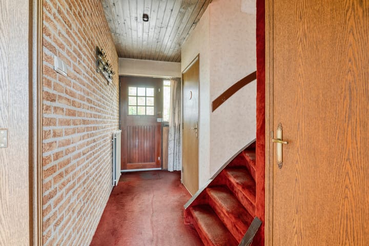 Tussenwoning te koop: Pieter Mondriaanlaan 32, Woerden