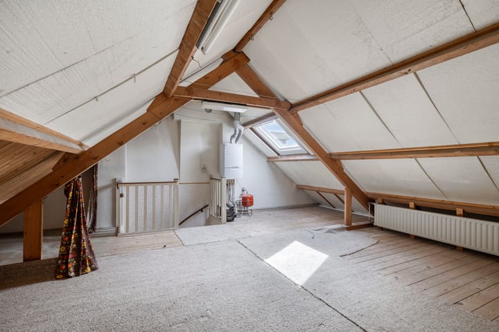 Tussenwoning te koop: Pieter Mondriaanlaan 32, Woerden