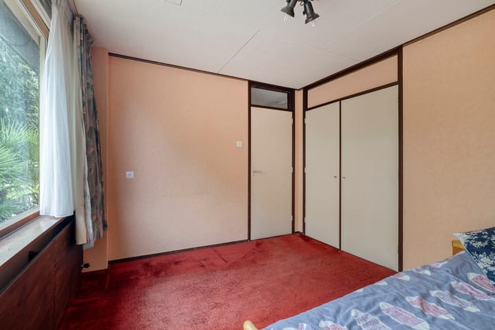 Tussenwoning te koop: Pieter Mondriaanlaan 32, Woerden