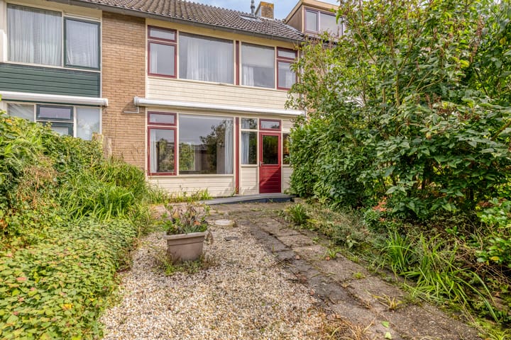 Tussenwoning te koop: Pieter Mondriaanlaan 32, Woerden