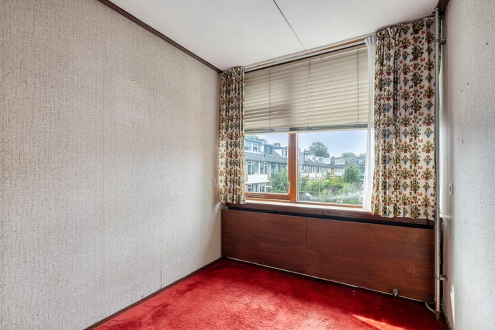 Tussenwoning te koop: Pieter Mondriaanlaan 32, Woerden