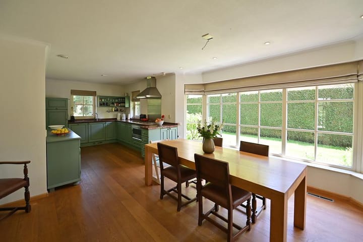 Vrijstaande woning te koop: Breeweg 13, Laren (Nh)