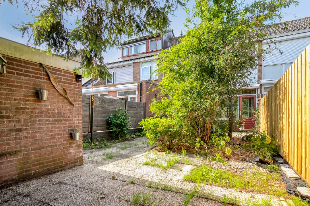 Foto 26 van Raedeckerplantsoen 9