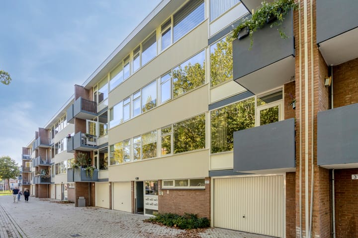 Appartement te koop: Pastoor van Thiellaan 37, Rosmalen