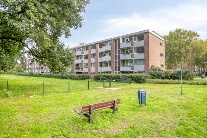 Appartement te koop: Pastoor van Thiellaan 37, Rosmalen