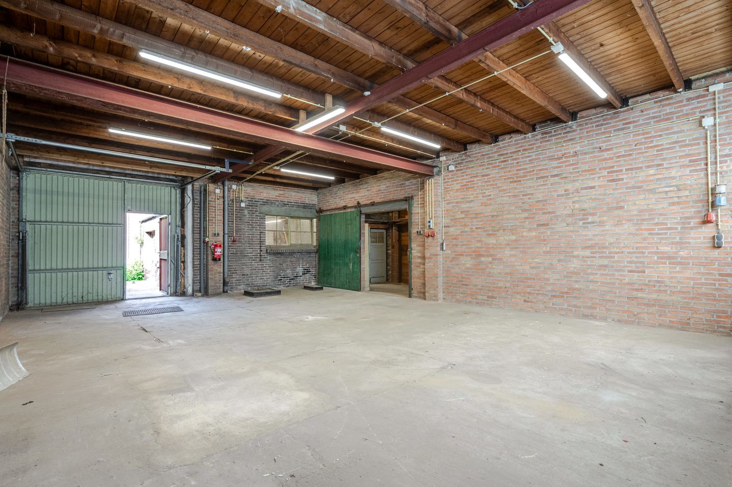 View photo 3 of Akerstraat 80-D