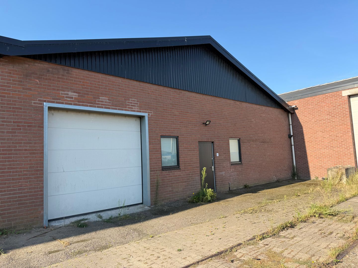Bekijk foto 1 van Oostzeestraat 8