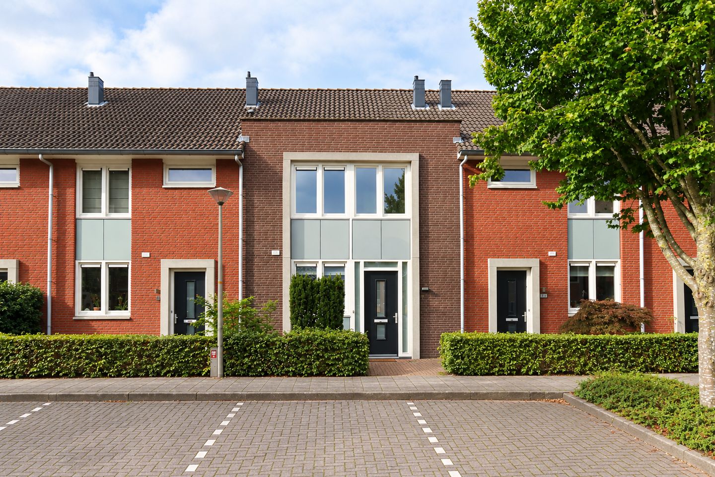 Foto 1 van Klompenmaker 11