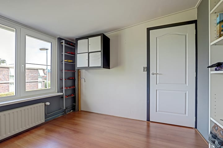 Twee-onder-één-kap te koop: Scheldestraat 42, Lewedorp