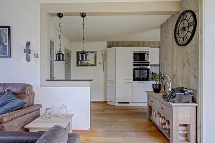 Twee-onder-één-kap te koop: Scheldestraat 42, Lewedorp
