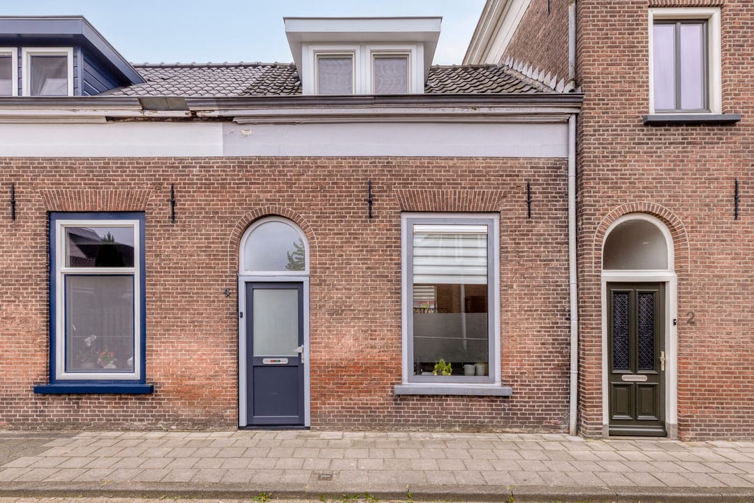 Photo 23 of Hoogendijkstraat 4