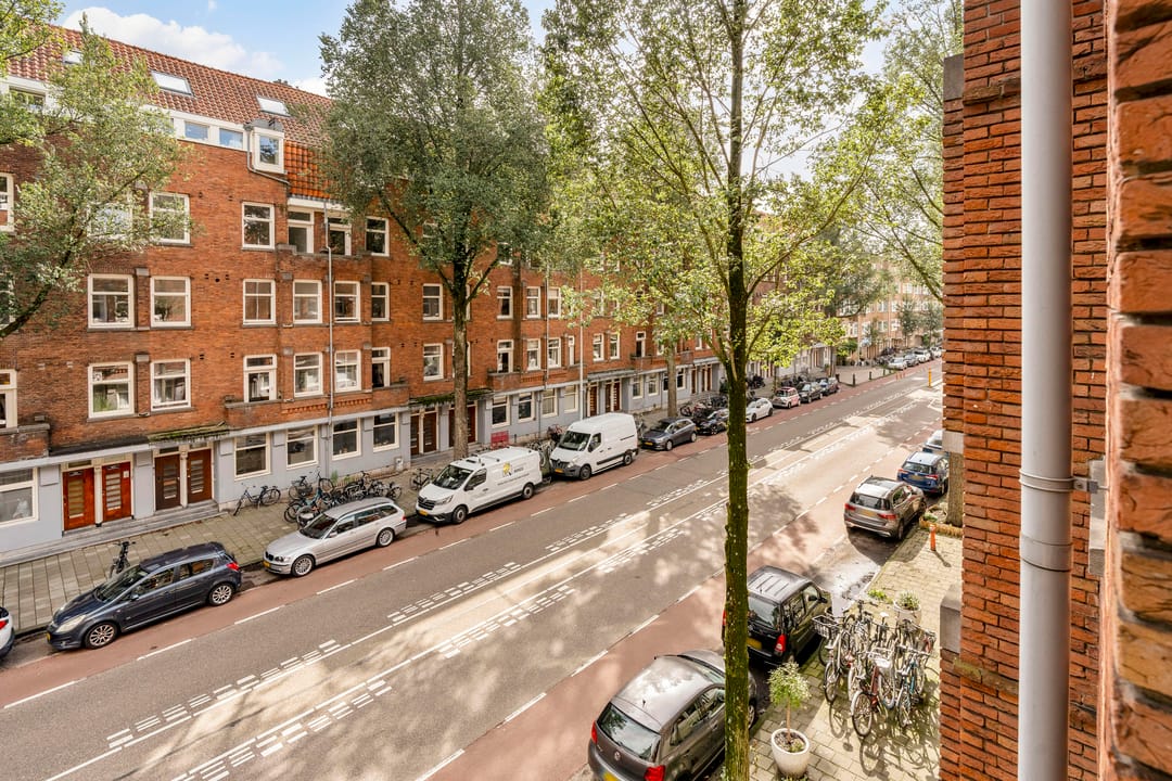Photo 37 of Haarlemmermeerstraat 124-2