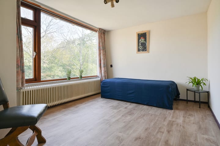 Tussenwoning te koop: Einsteinlaan 6, Badhoevedorp