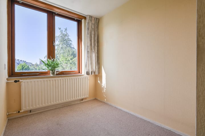 Tussenwoning te koop: Einsteinlaan 6, Badhoevedorp