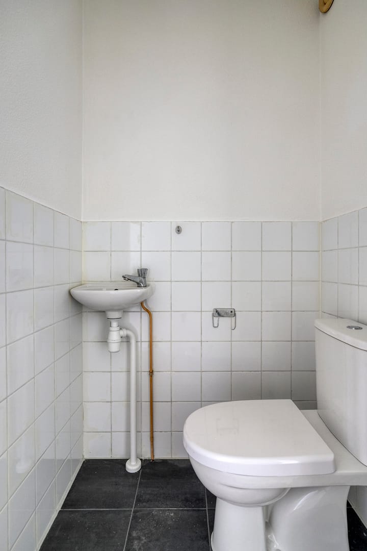 Tussenwoning te huur: Bosbessenstraat 10, Almere