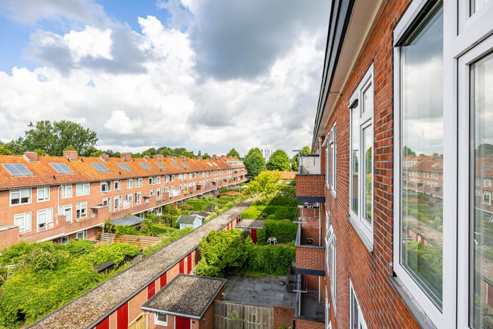 Appartement te koop: Florakade 396, Groningen