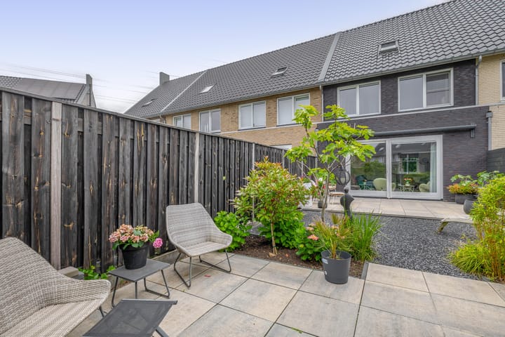 Tussenwoning te koop: Jelle Plantingstraat 84, Drachten