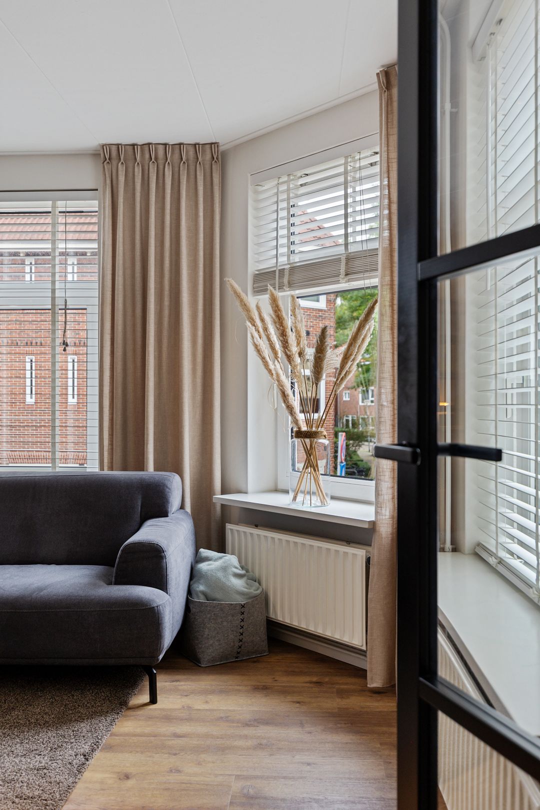 Photo 7 of Amalia van Solmsstraat 34-A
