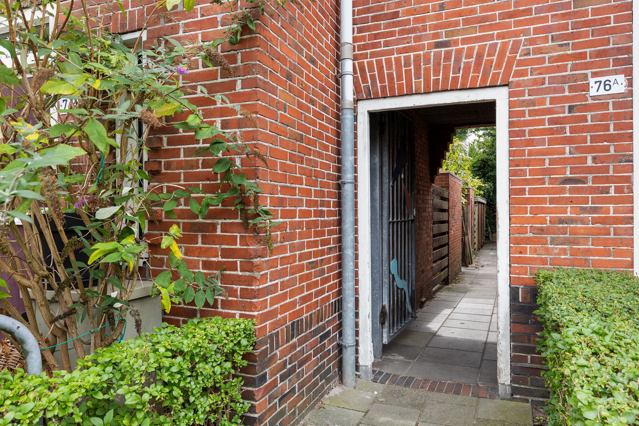 Photo 27 of Amalia van Solmsstraat 34-A