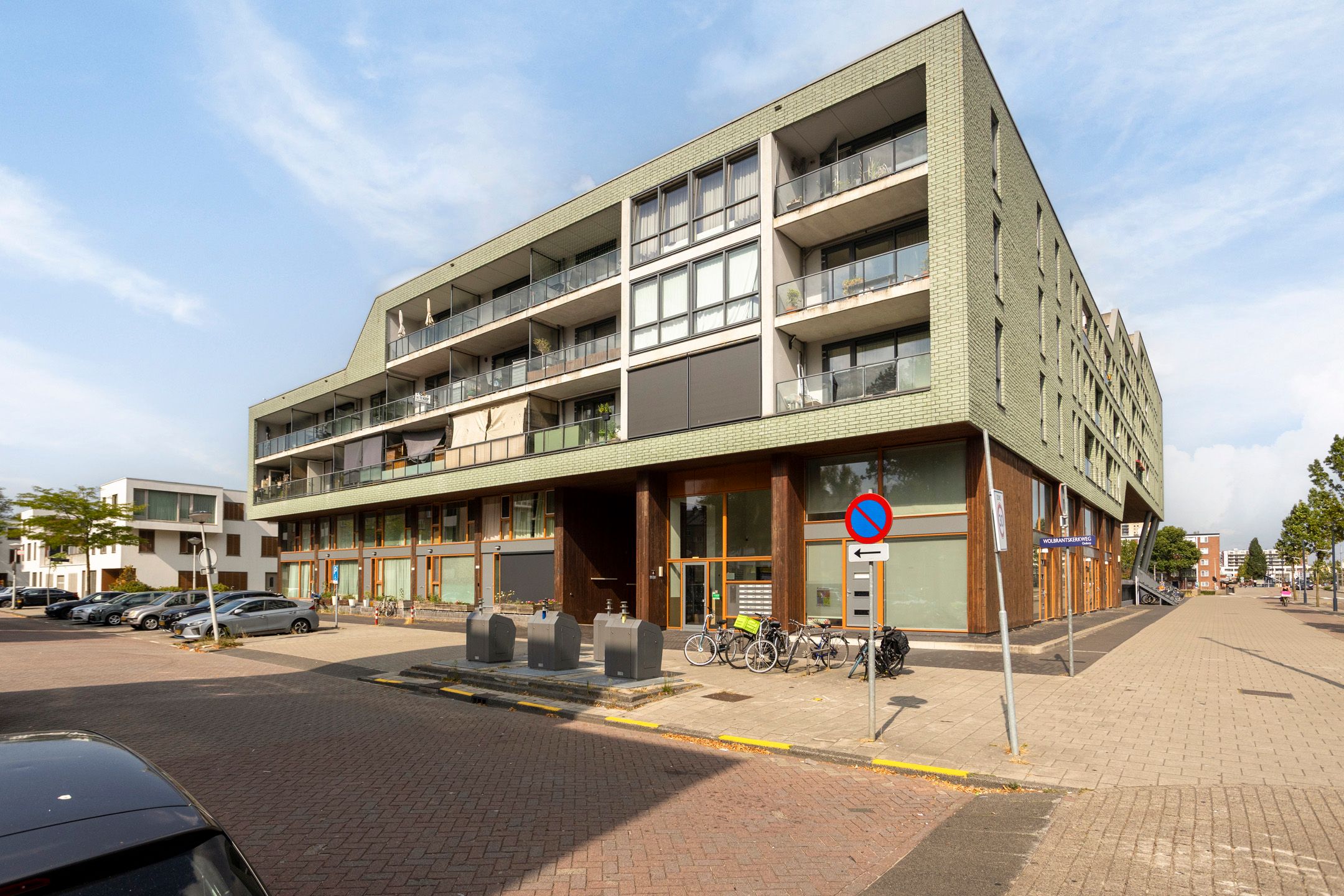Photo 6 of Wolbrantskerkweg 183-B
